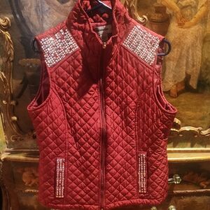 Gliierscope Quilted Burgundy Vest with Rhinestone Details Sz L